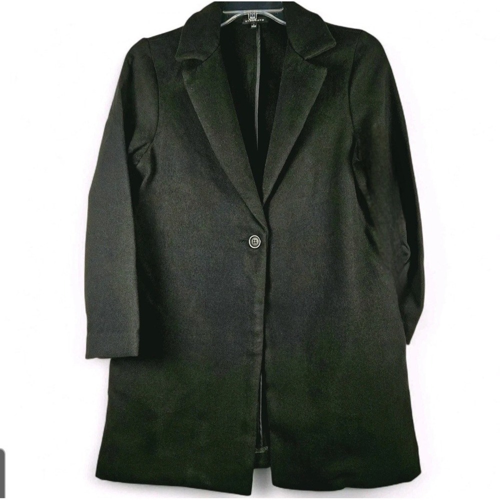 Staccato Black Dress Coat Women Large Pockets Lightweight Button 33" Length